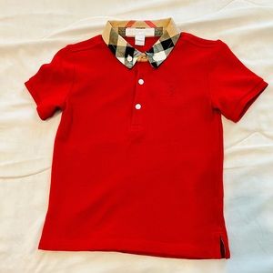 BURBERRY William Check-Collar Polo, Military Red, Sz: 2Y/2T PERFECT condition.